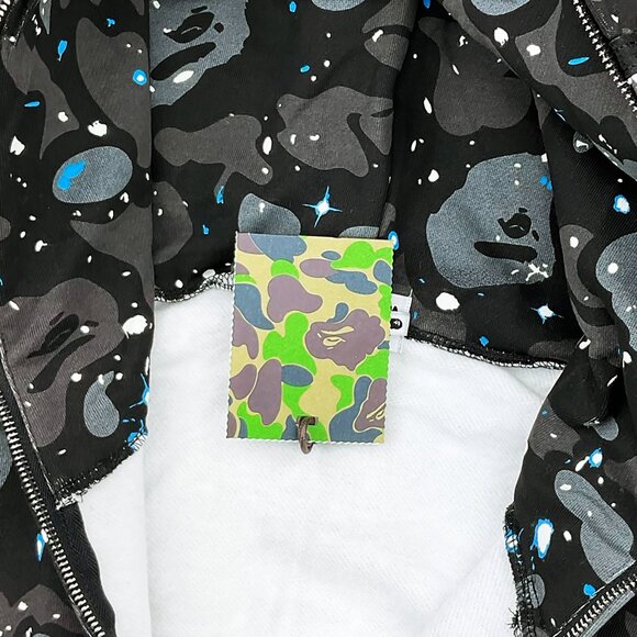 BAPE Space Camo Shark WGM Hoodie Sweatshirt Black | A Bathing Ape - Picture 8 of 12